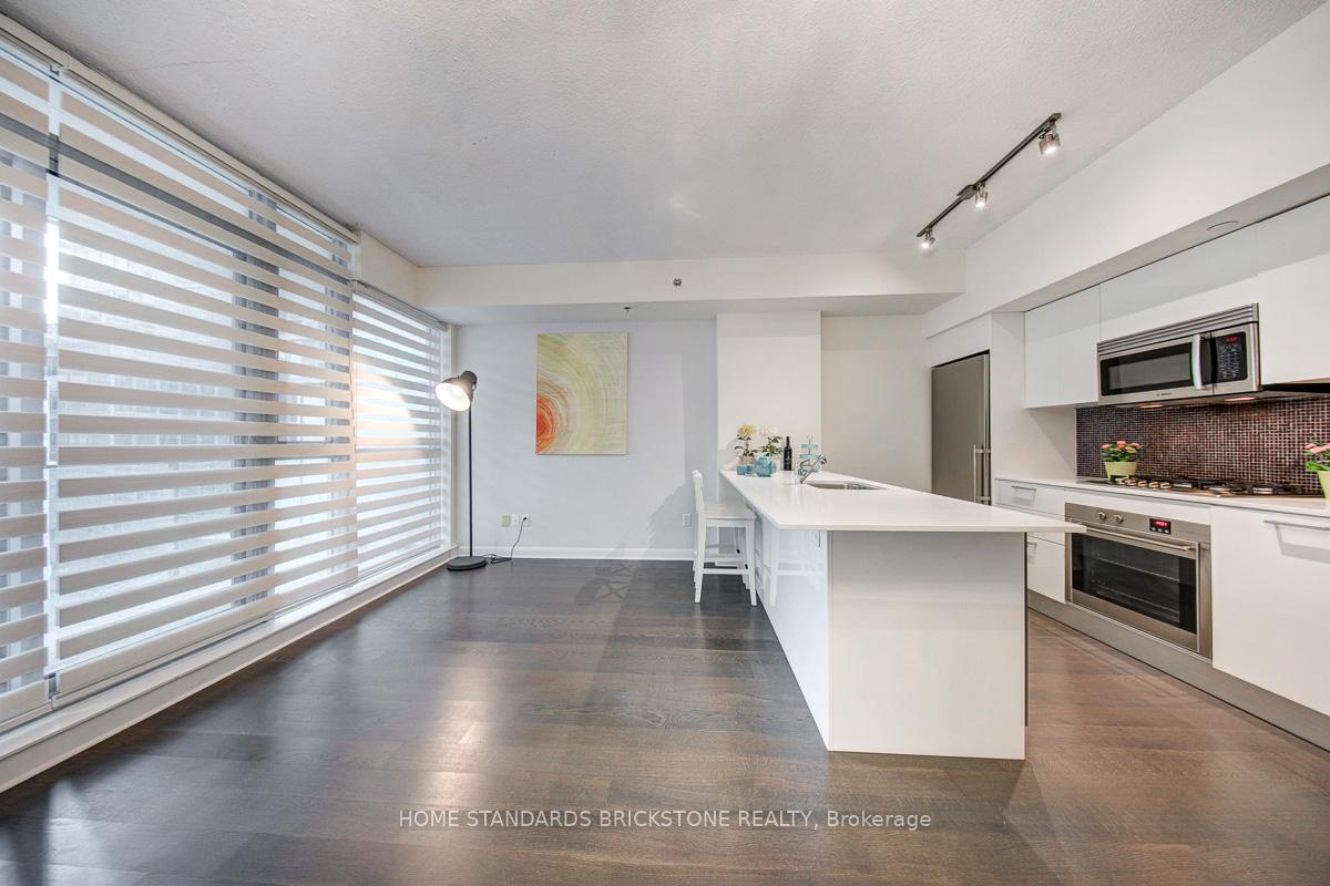 Photo 19 of Unit 506, 375 King Street W, Toronto, Waterfront Communities — HOMEH