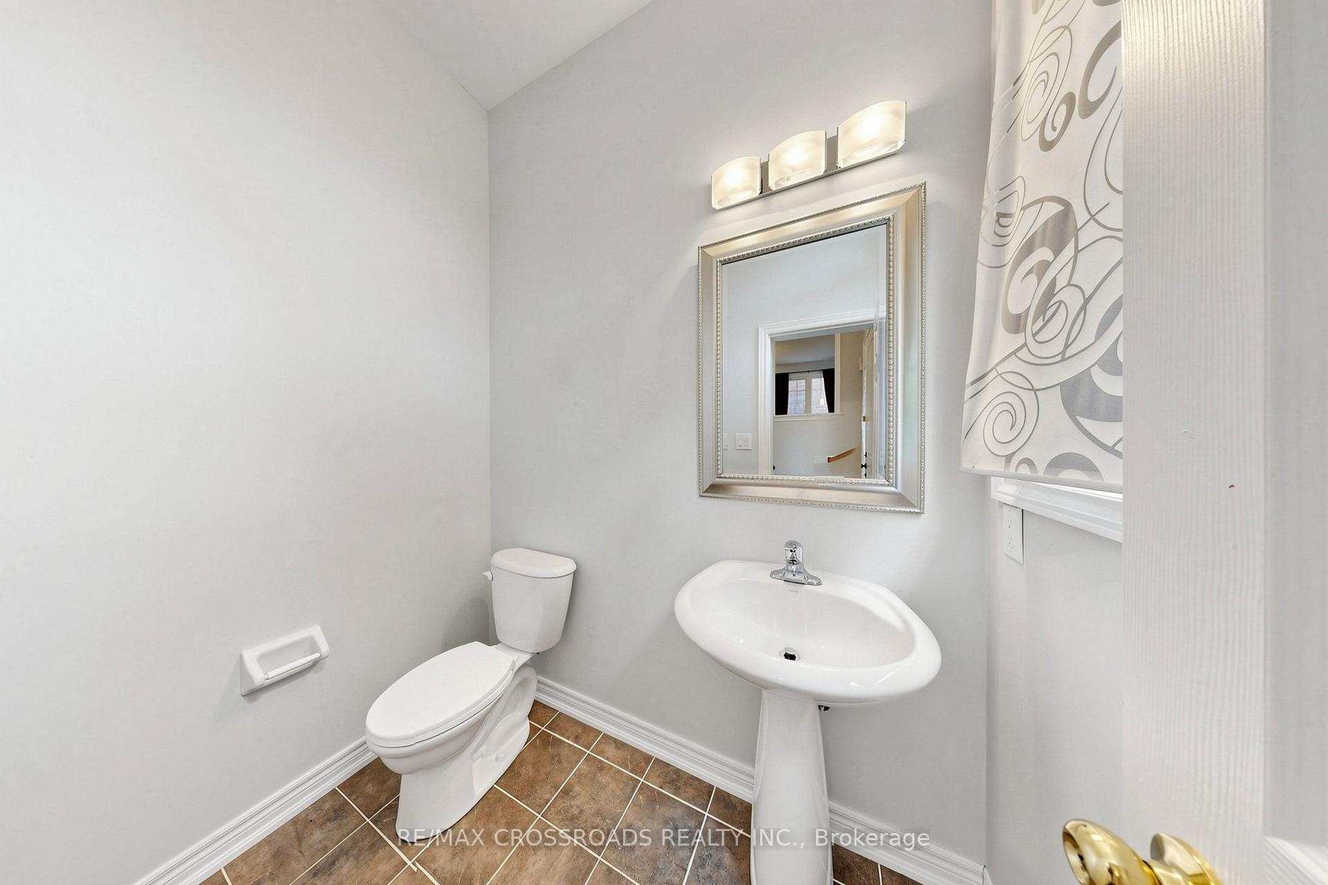Photo 7 of 52 Dungannon Drive, Markham, Angus Glen — HOMEH