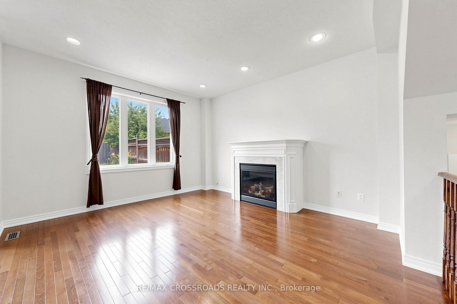 Photo 9 of 52 Dungannon Drive, Markham, Angus Glen — HOMEH