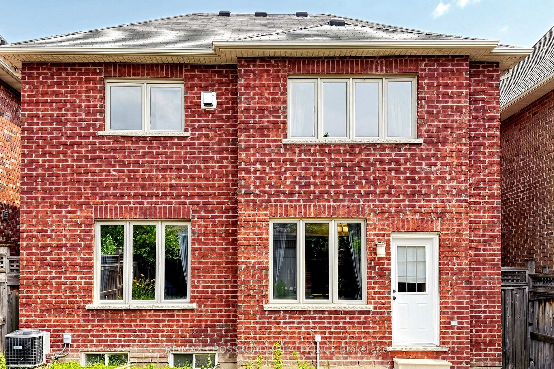 Photo 28 of 52 Dungannon Drive, Markham, Angus Glen — HOMEH
