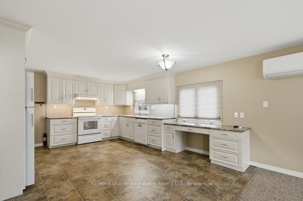 Photo 9 of 11 Killdeer Lane, Belleville, Belleville Ward — HOMEH
