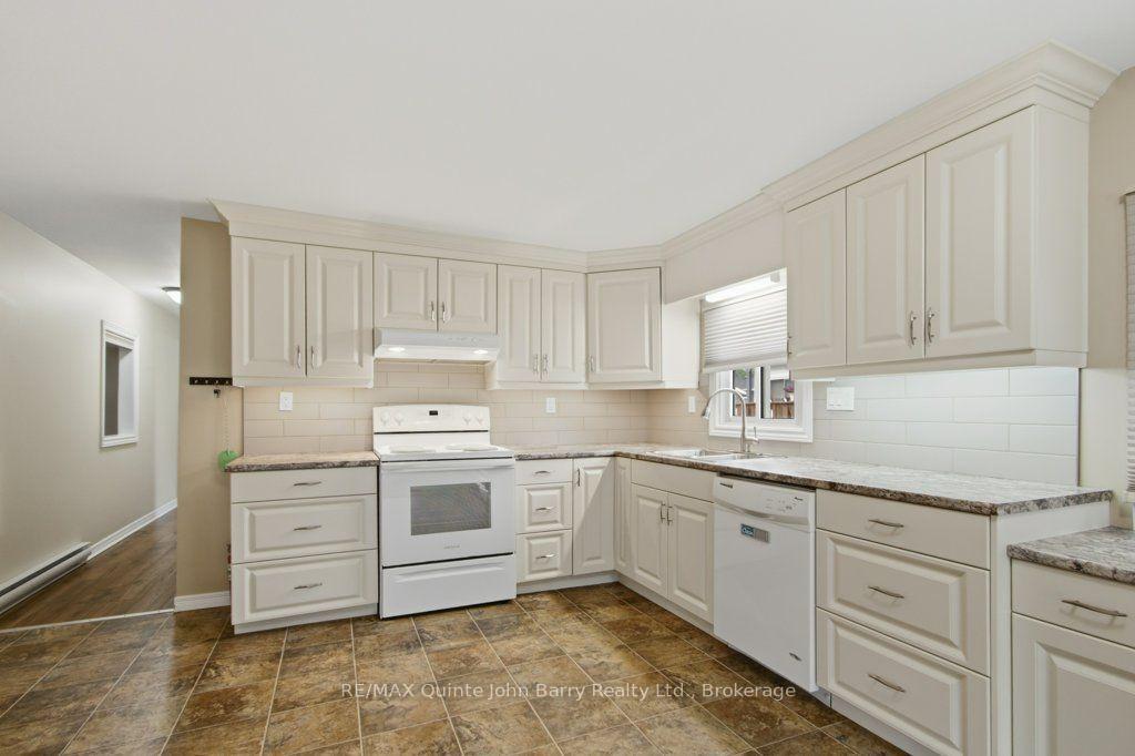 Photo 11 of 11 Killdeer Lane, Belleville, Belleville Ward — HOMEH