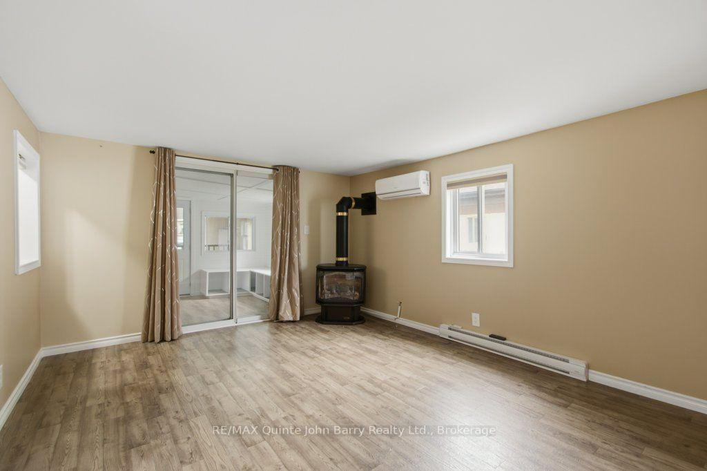 Photo 14 of 11 Killdeer Lane, Belleville, Belleville Ward — HOMEH