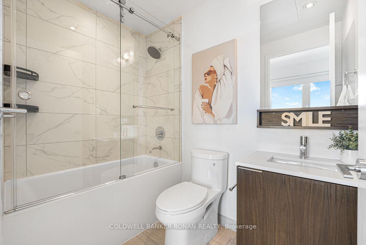 Photo 16 of Unit 5110, 5 Buttermill Avenue, Vaughan, Concord — HOMEH