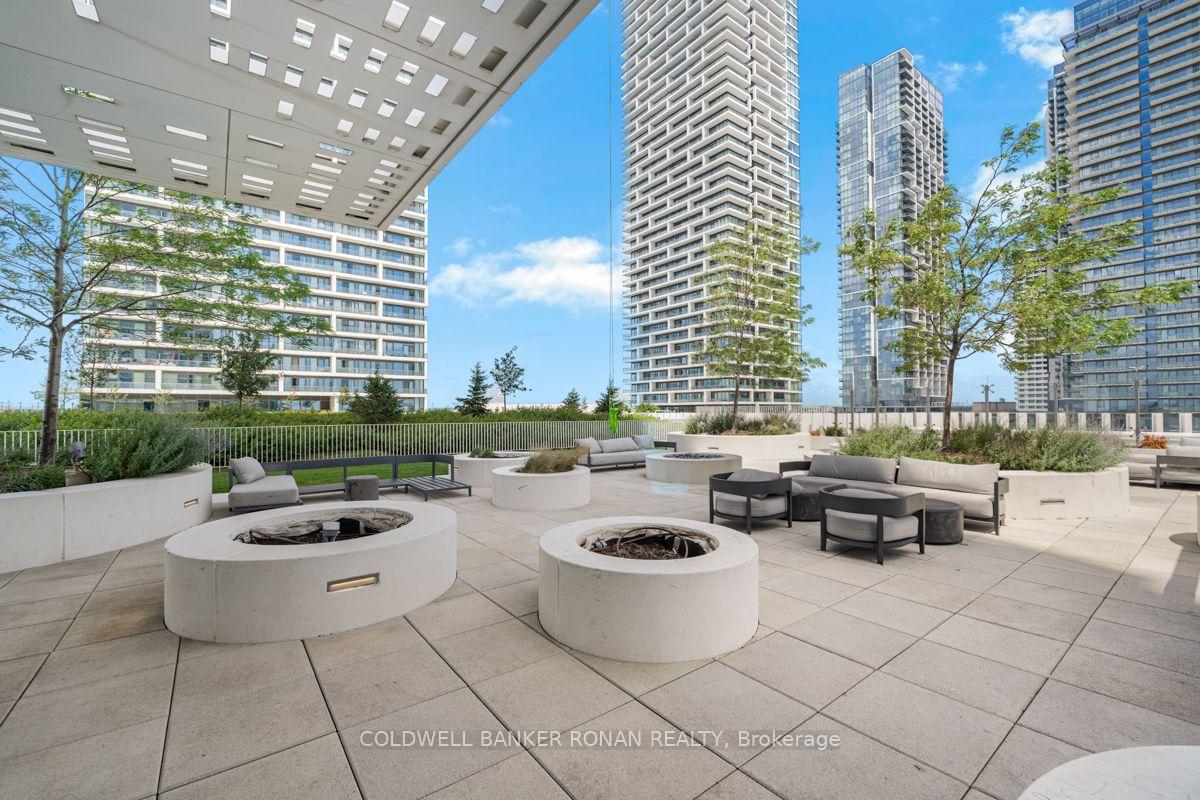 Photo 30 of Unit 5110, 5 Buttermill Avenue, Vaughan, Concord — HOMEH
