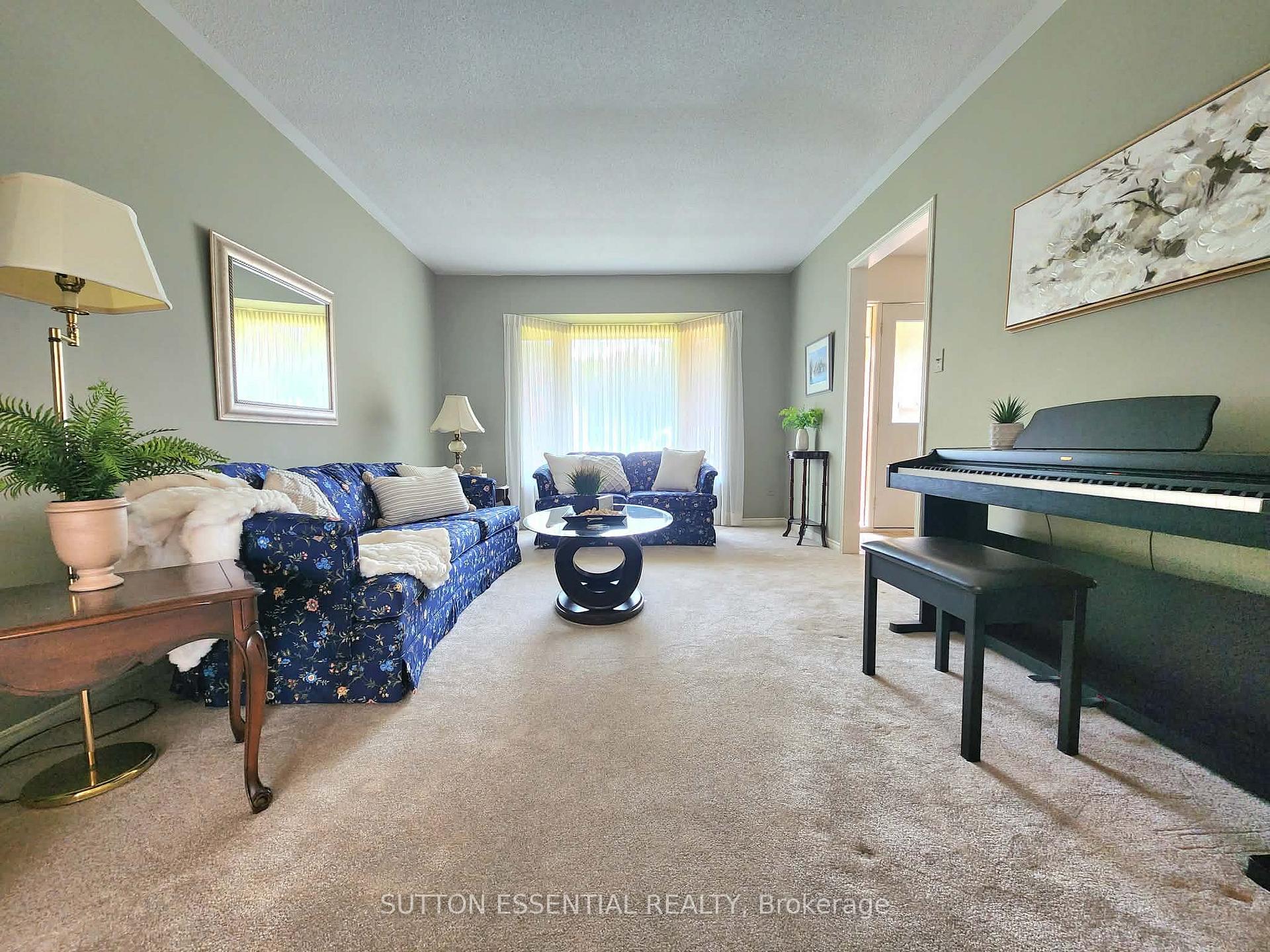 Photo 8 of 116 Margaret Place, Brockville, Brockville — HOMEH