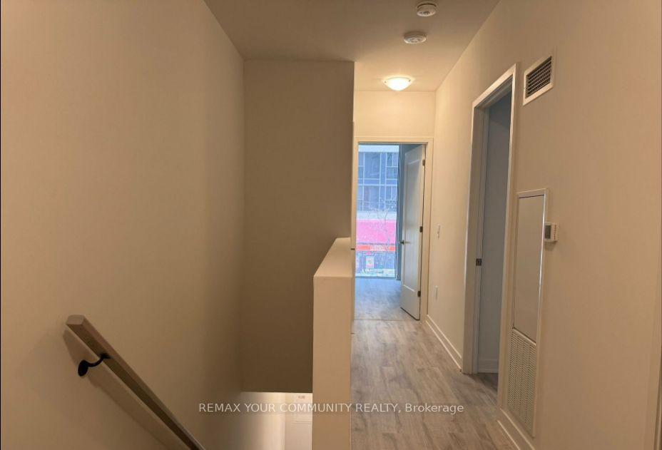 Photo 10 of Unit 102 SE, 60 Princess Avenue SE, Toronto, Waterfront Communities — HOMEH