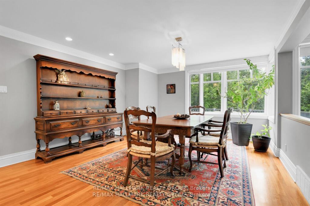 Photo 6 of 23 Davidson Drive, Ottawa, Rothwell Heights — HOMEH