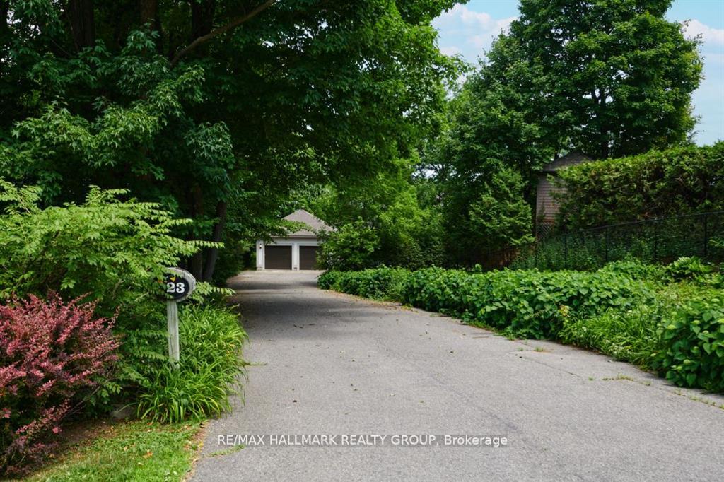 Photo 31 of 23 Davidson Drive, Ottawa, Rothwell Heights — HOMEH