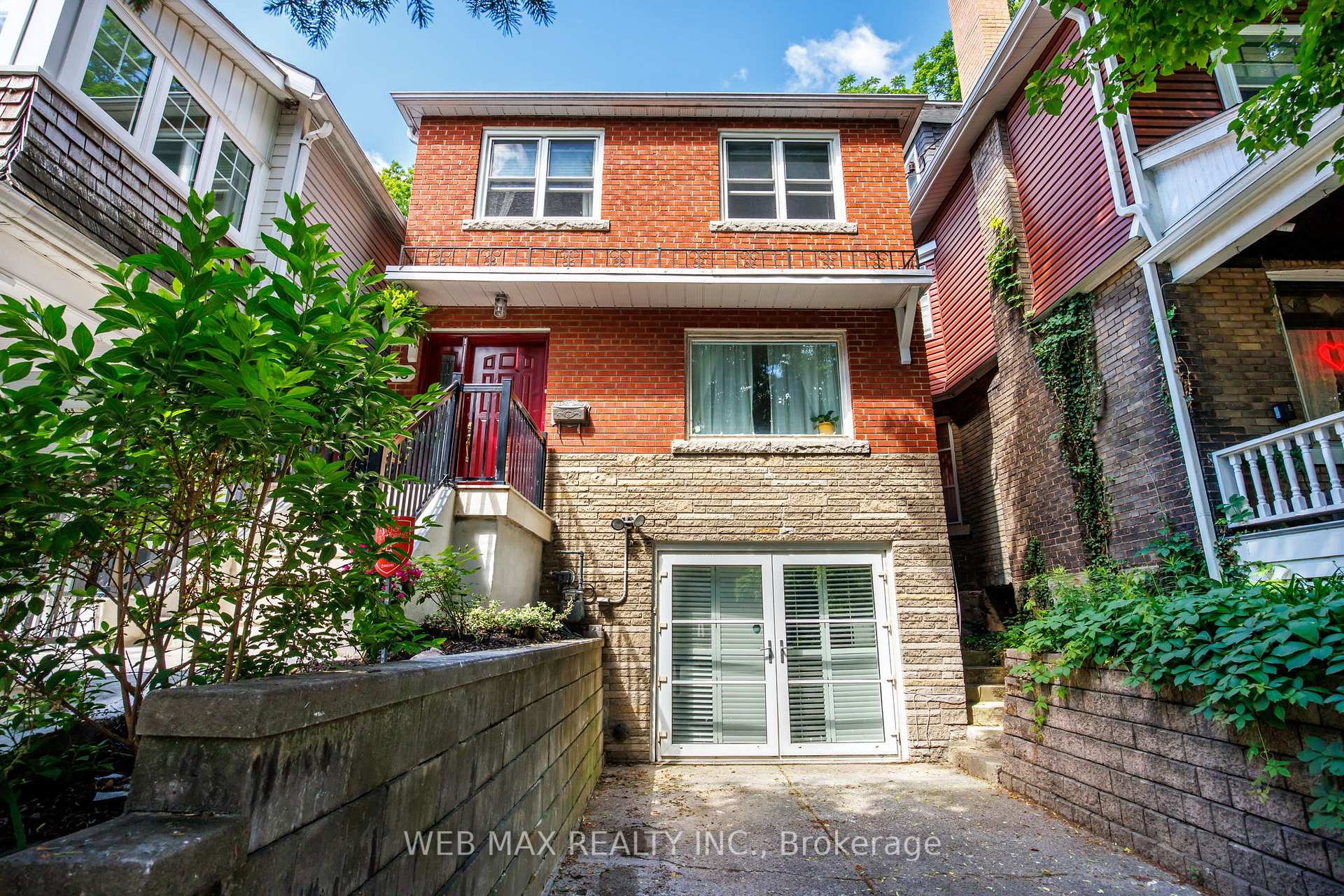 Front of 18 Bellefair Avenue