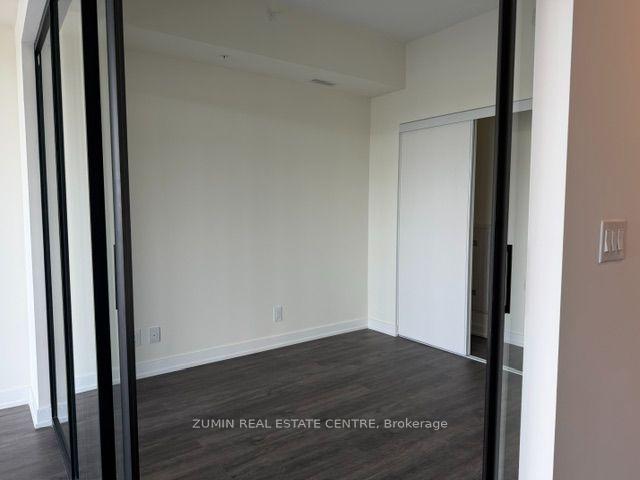Photo 9 of 350 Prince Charles Drive, Welland, Broadway — HOMEH