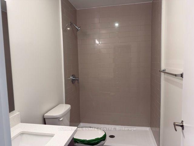 Photo 10 of 350 Prince Charles Drive, Welland, Broadway — HOMEH
