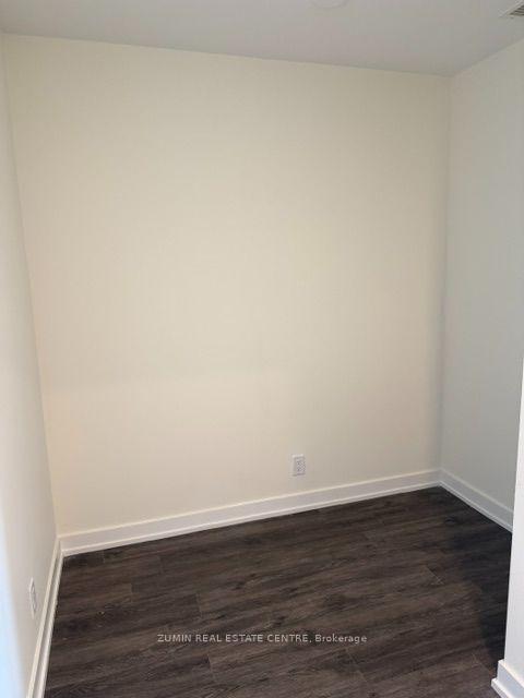 Photo 11 of 350 Prince Charles Drive, Welland, Broadway — HOMEH