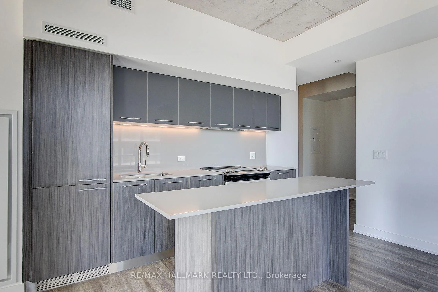 Photo 30 of Unit 804, 15 Baseball Place, Toronto, South Riverdale — HOMEH