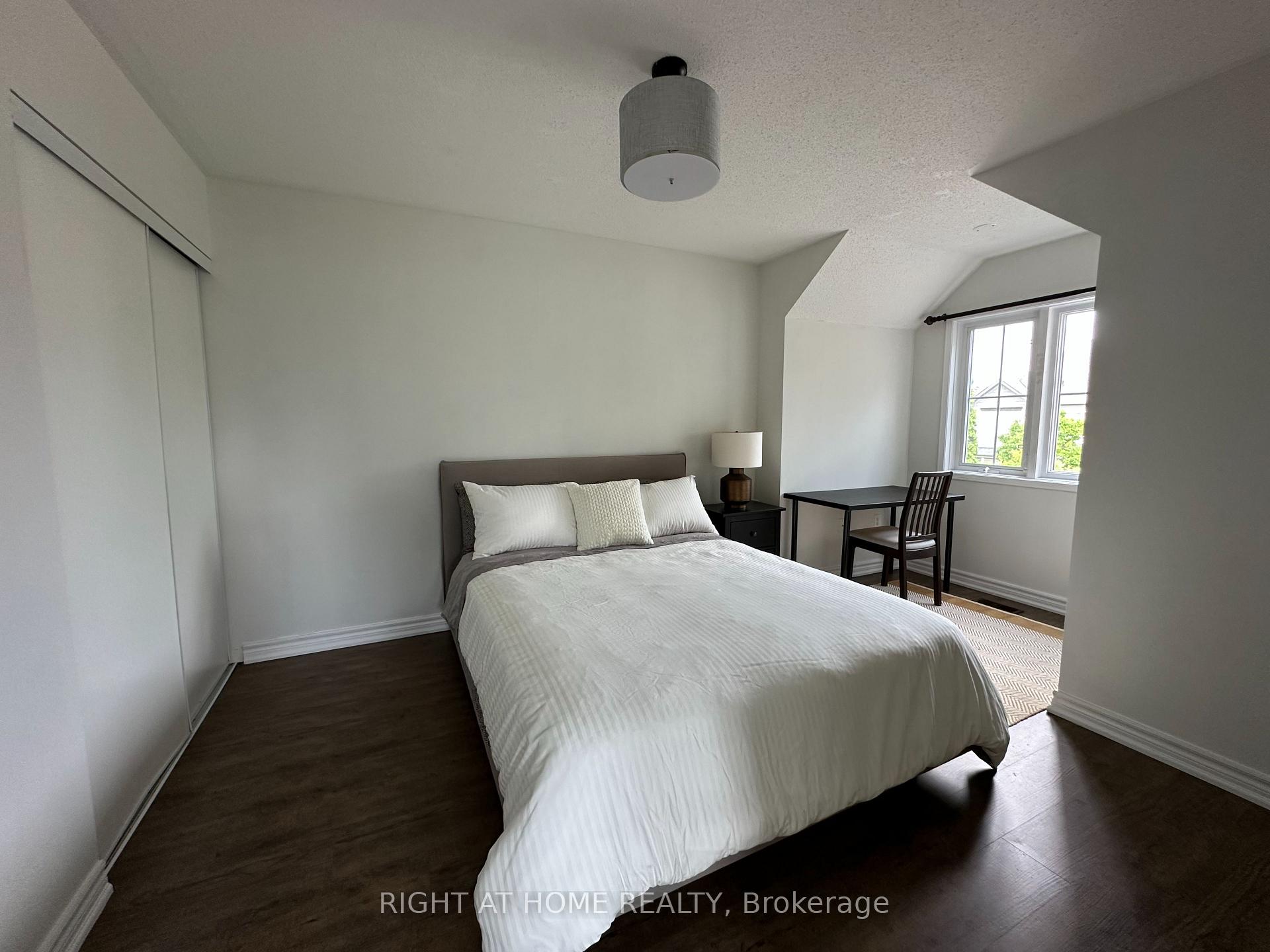 Photo 17 of 107 Norland Circle, Oshawa, Windfields — HOMEH