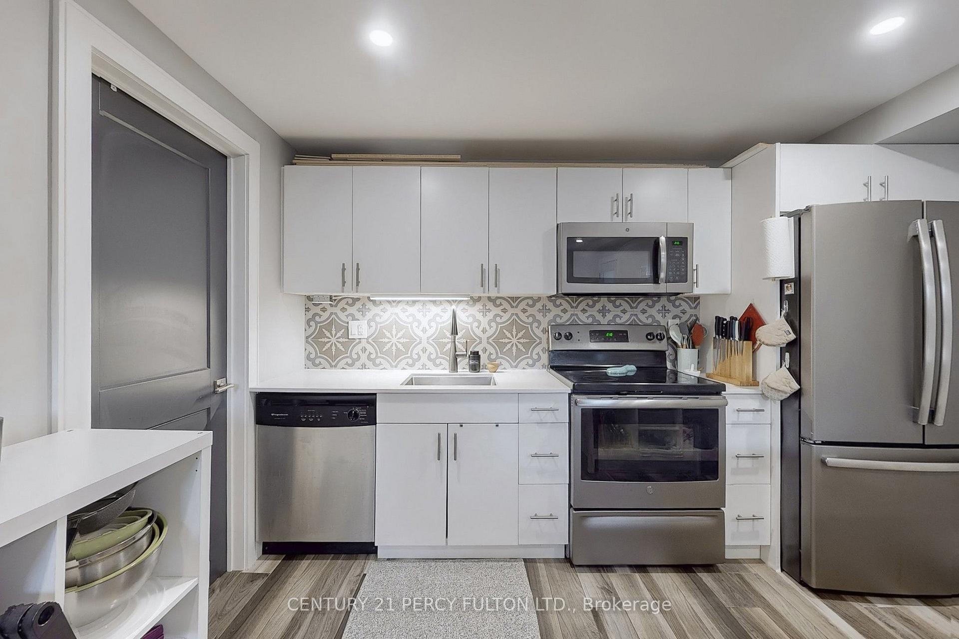 Photo 6 of Unit lower level, 84 Wiley Avenue, Toronto, Danforth Village-East York — HOMEH