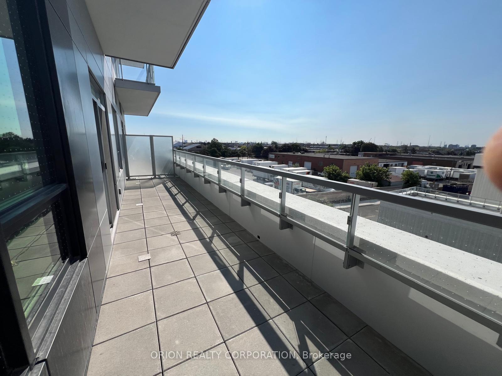 Photo 15 of Unit 310, 5 Meadowdale Road, Vaughan, Vaughan Corporate Centre — HOMEH