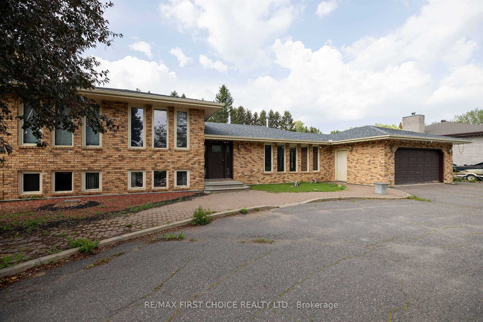 Photo 1 of 2089 Otway Street, Thunder Bay, Rosslyn Road — HOMEH