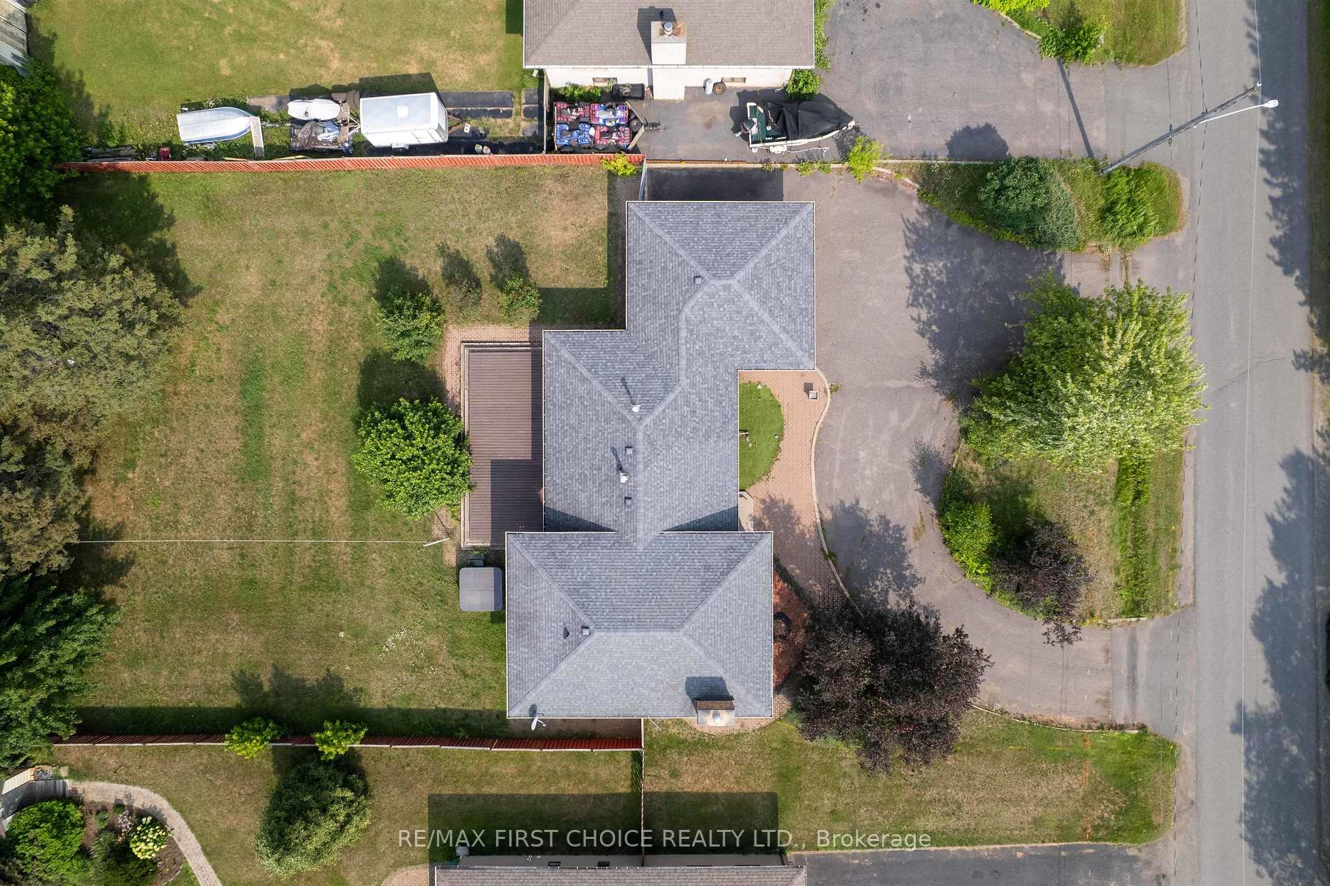 Photo 9 of 2089 Otway Street, Thunder Bay, Rosslyn Road — HOMEH