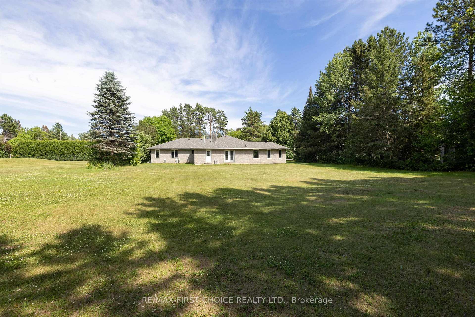 Photo 12 of 1155 Victor Street S, Thunder Bay, Rosslyn Road — HOMEH