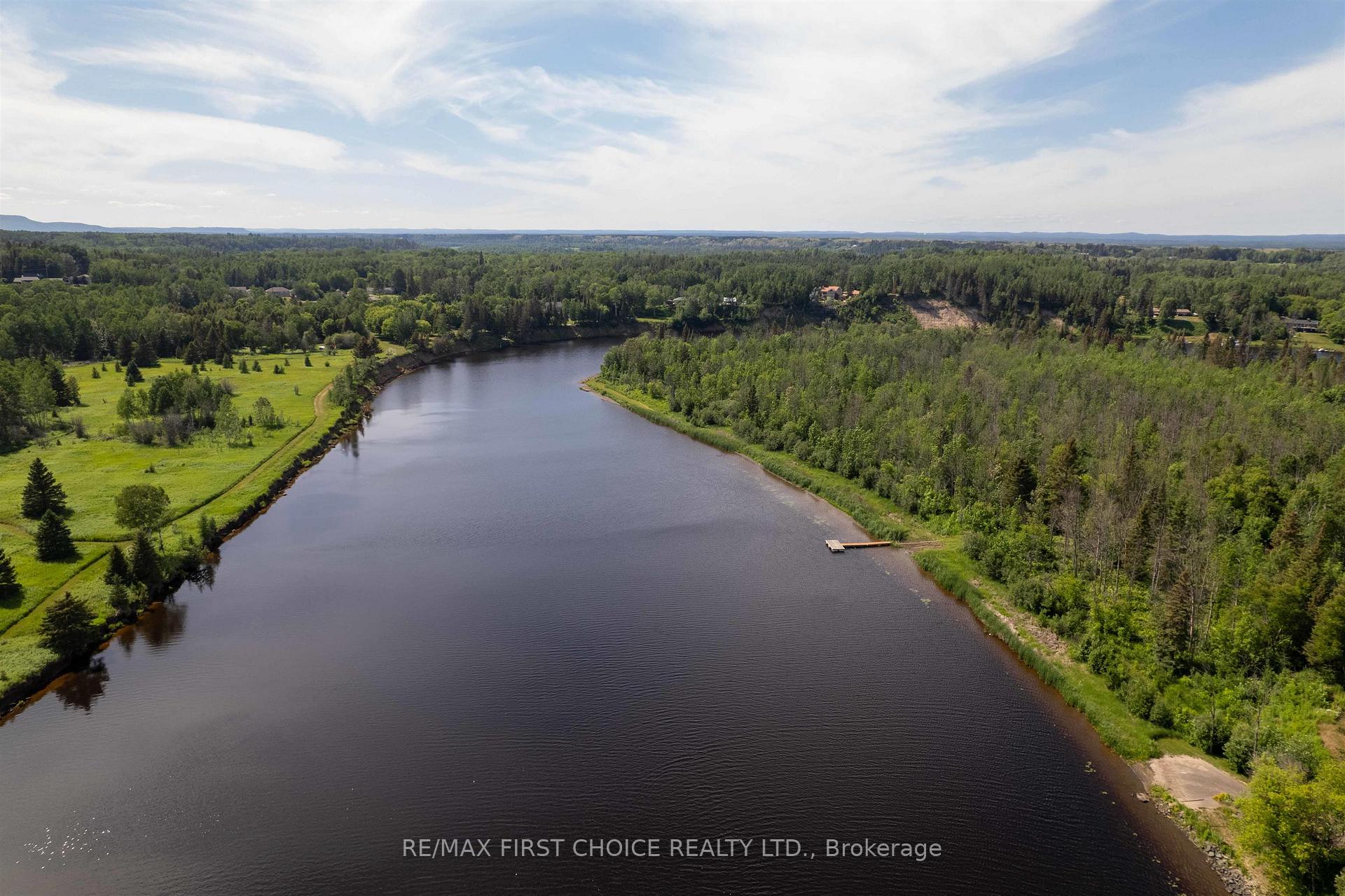 Photo 14 of 1155 Victor Street S, Thunder Bay, Rosslyn Road — HOMEH