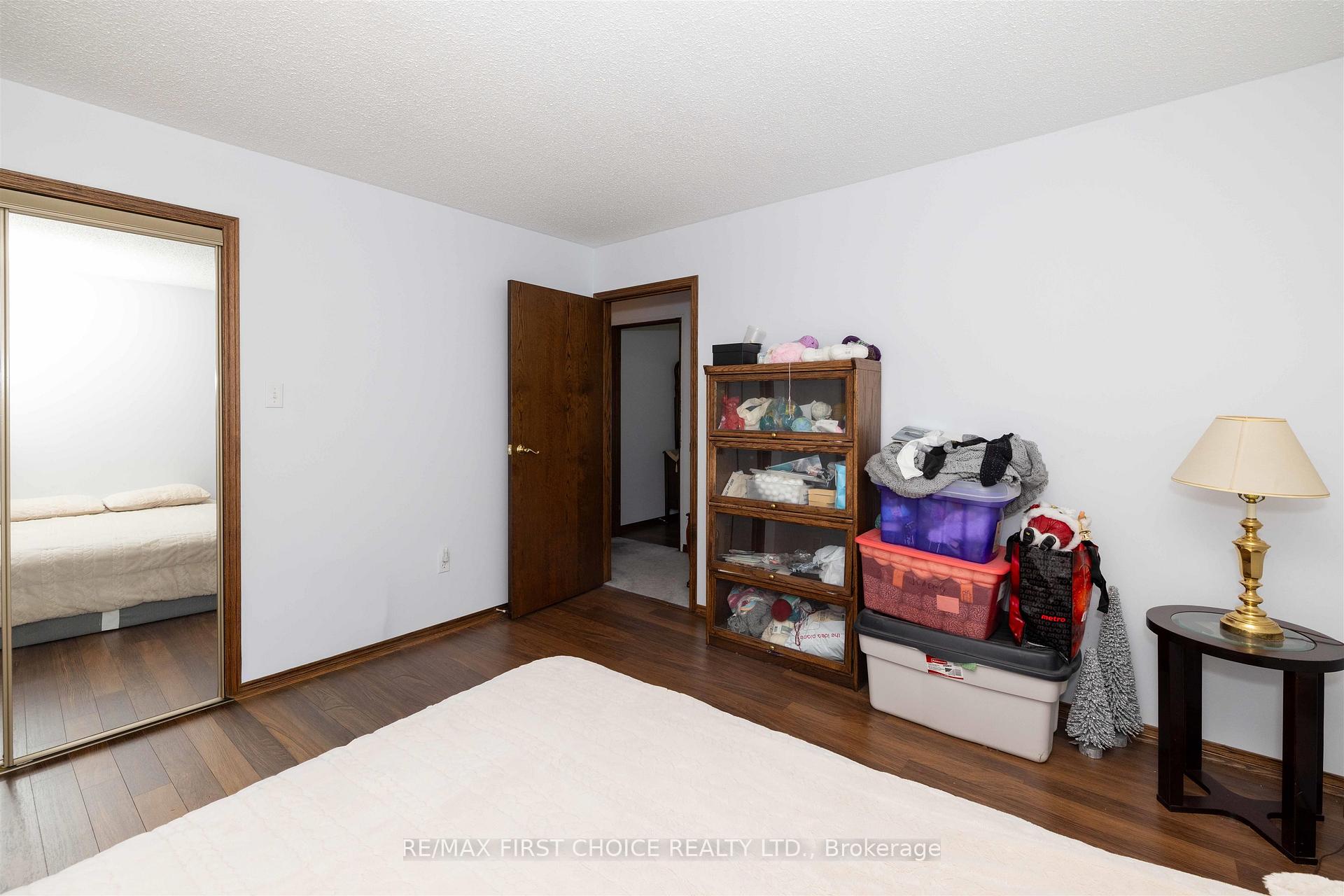 Photo 15 of 1155 Victor Street S, Thunder Bay, Rosslyn Road — HOMEH