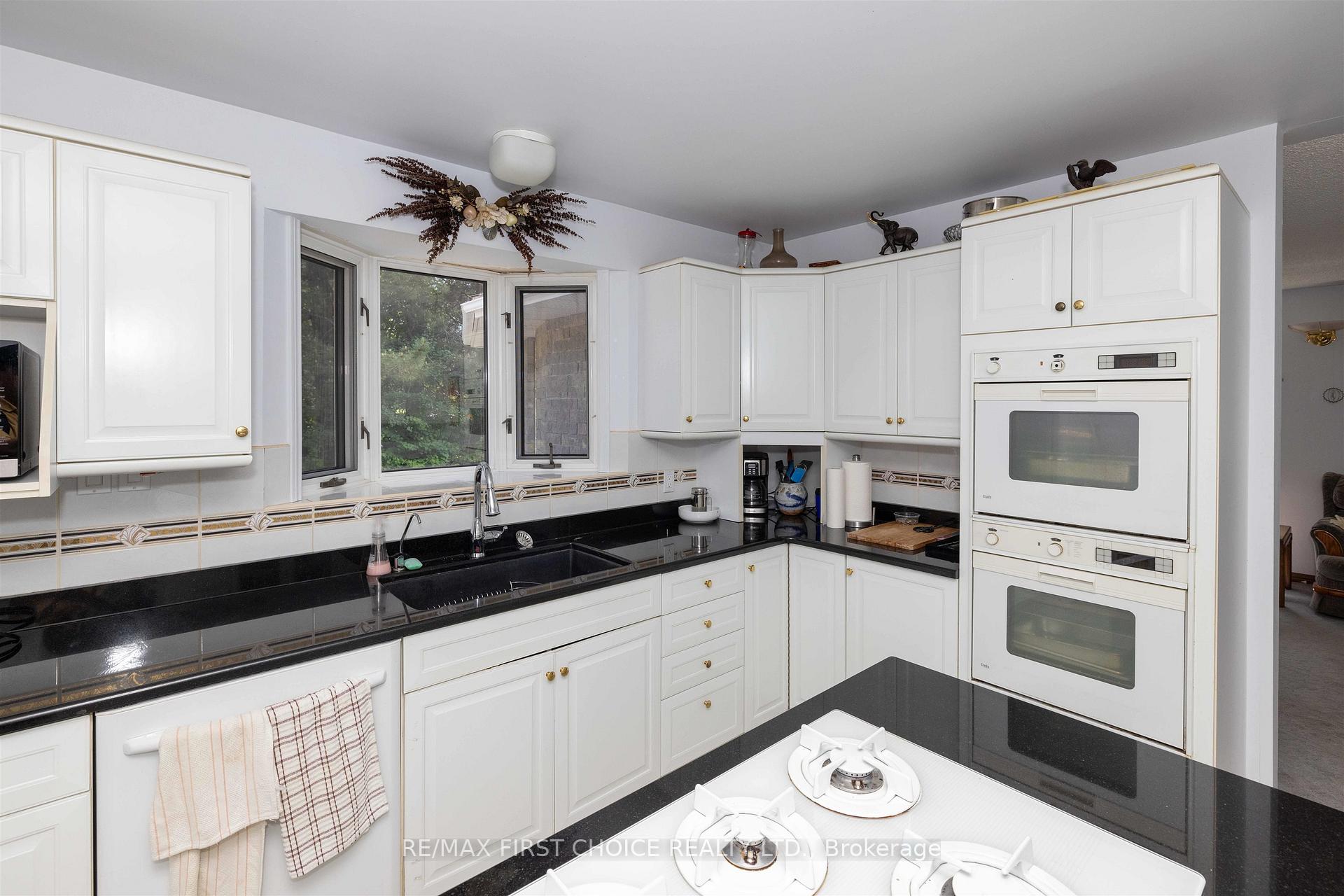 Photo 17 of 1155 Victor Street S, Thunder Bay, Rosslyn Road — HOMEH