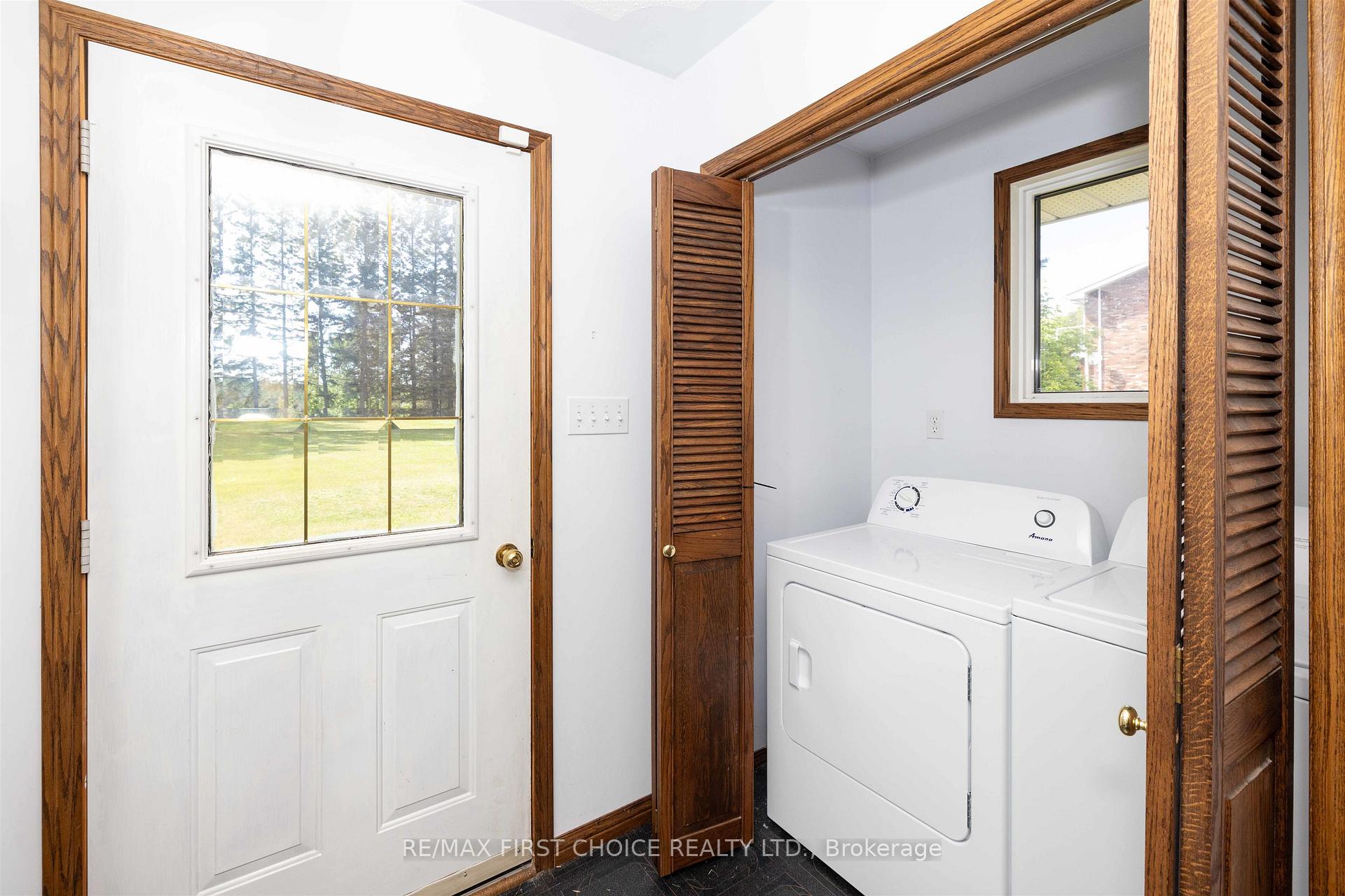 Photo 20 of 1155 Victor Street S, Thunder Bay, Rosslyn Road — HOMEH