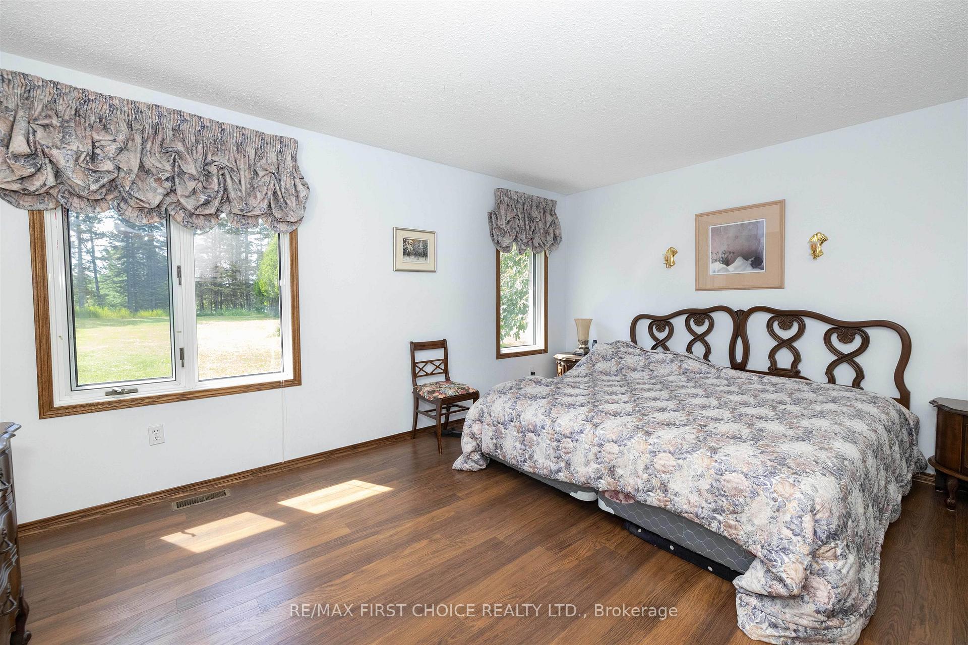Photo 24 of 1155 Victor Street S, Thunder Bay, Rosslyn Road — HOMEH