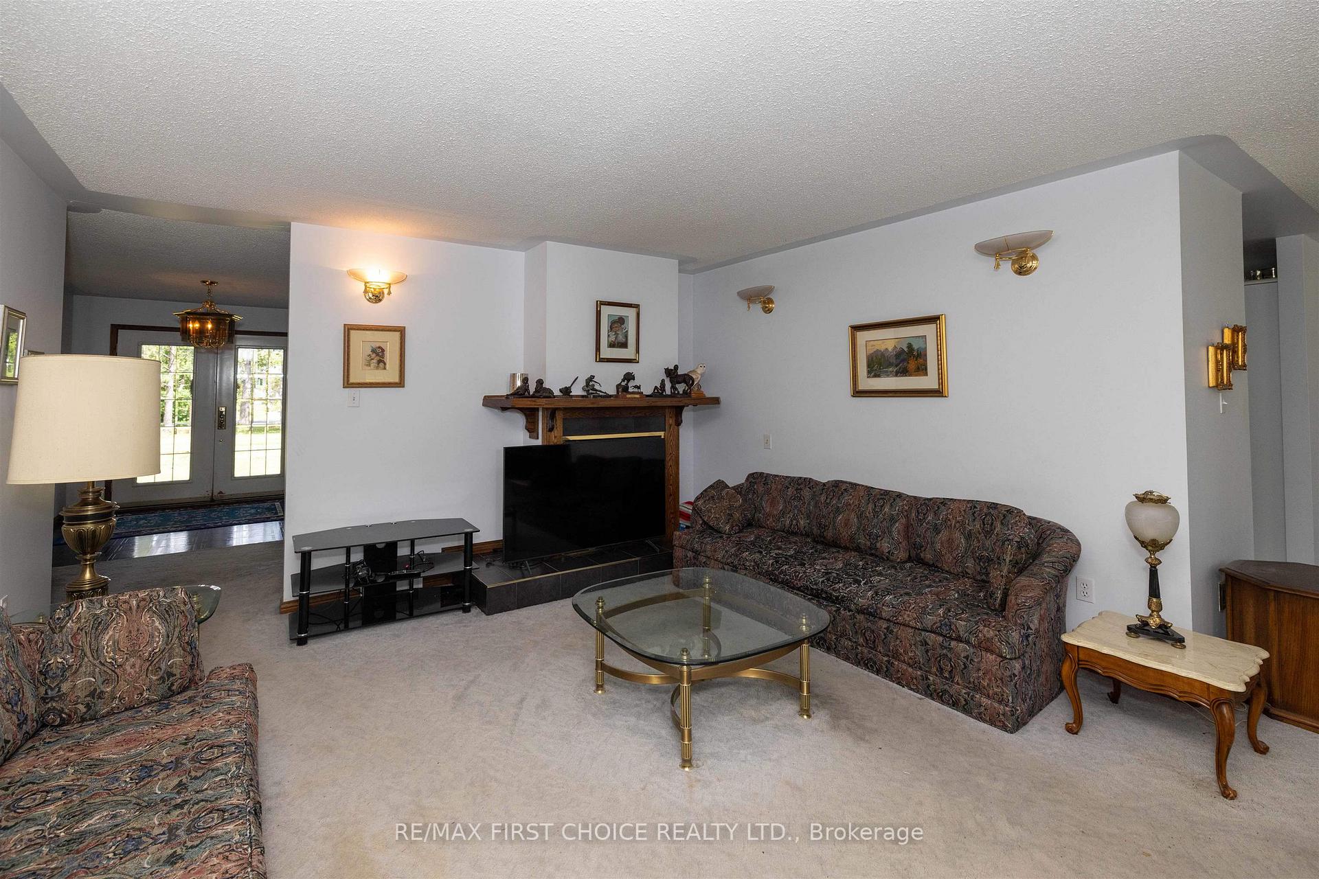 Photo 28 of 1155 Victor Street S, Thunder Bay, Rosslyn Road — HOMEH