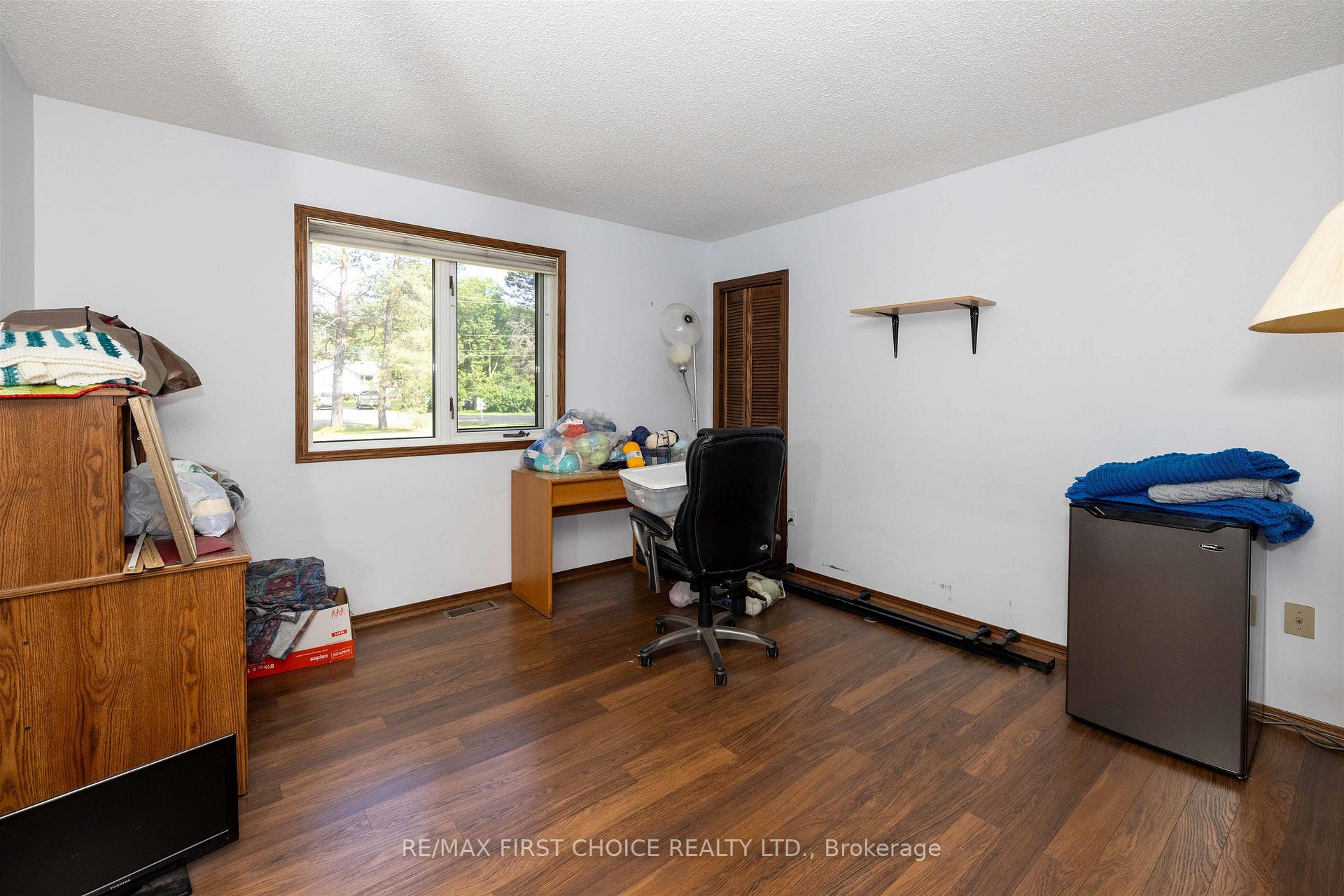 Photo 33 of 1155 Victor Street S, Thunder Bay, Rosslyn Road — HOMEH