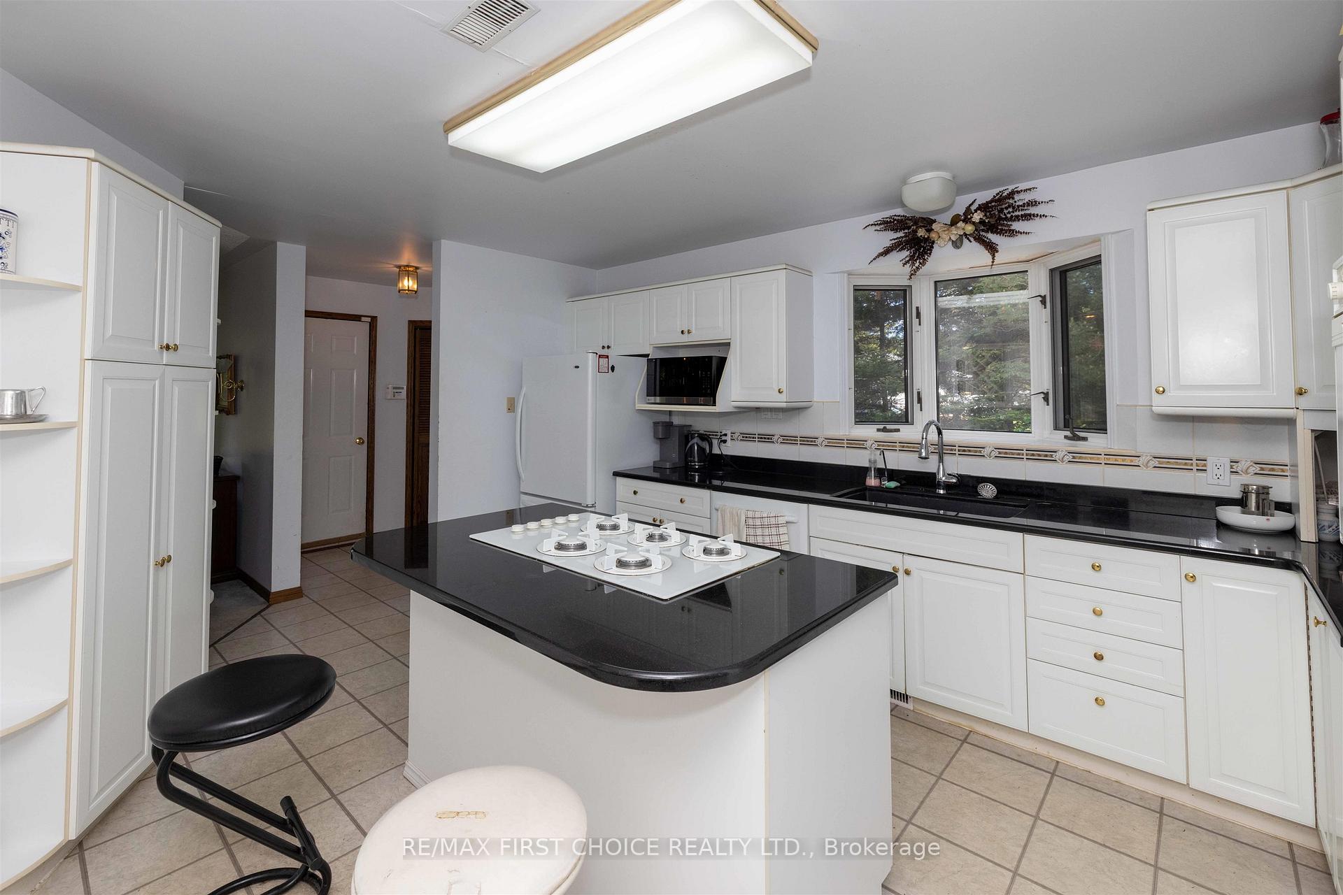 Photo 40 of 1155 Victor Street S, Thunder Bay, Rosslyn Road — HOMEH