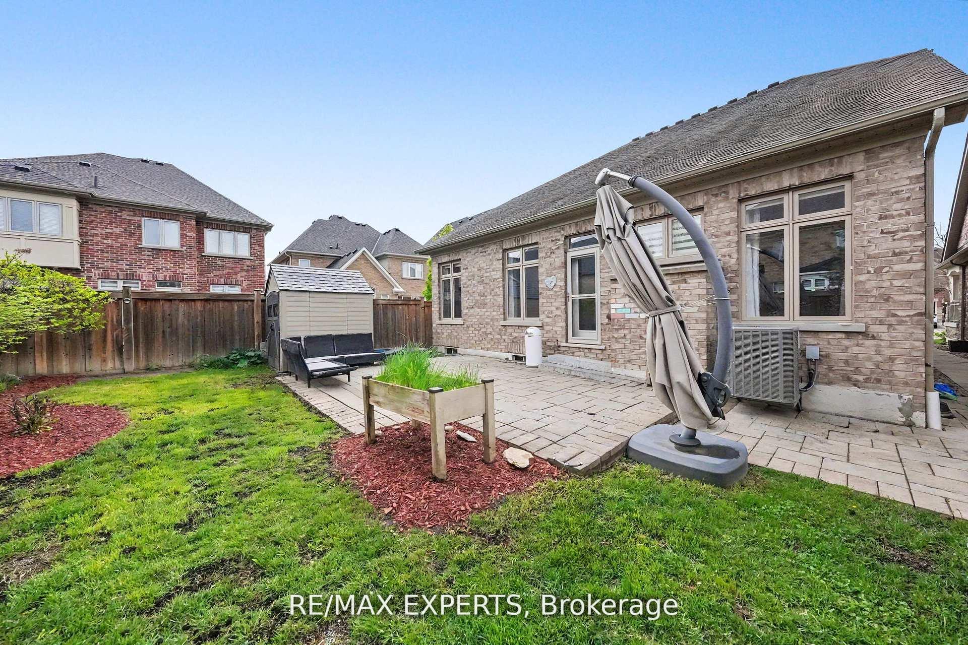 Photo 47 of 4 Sim Hill Crescent, King, King City — HOMEH