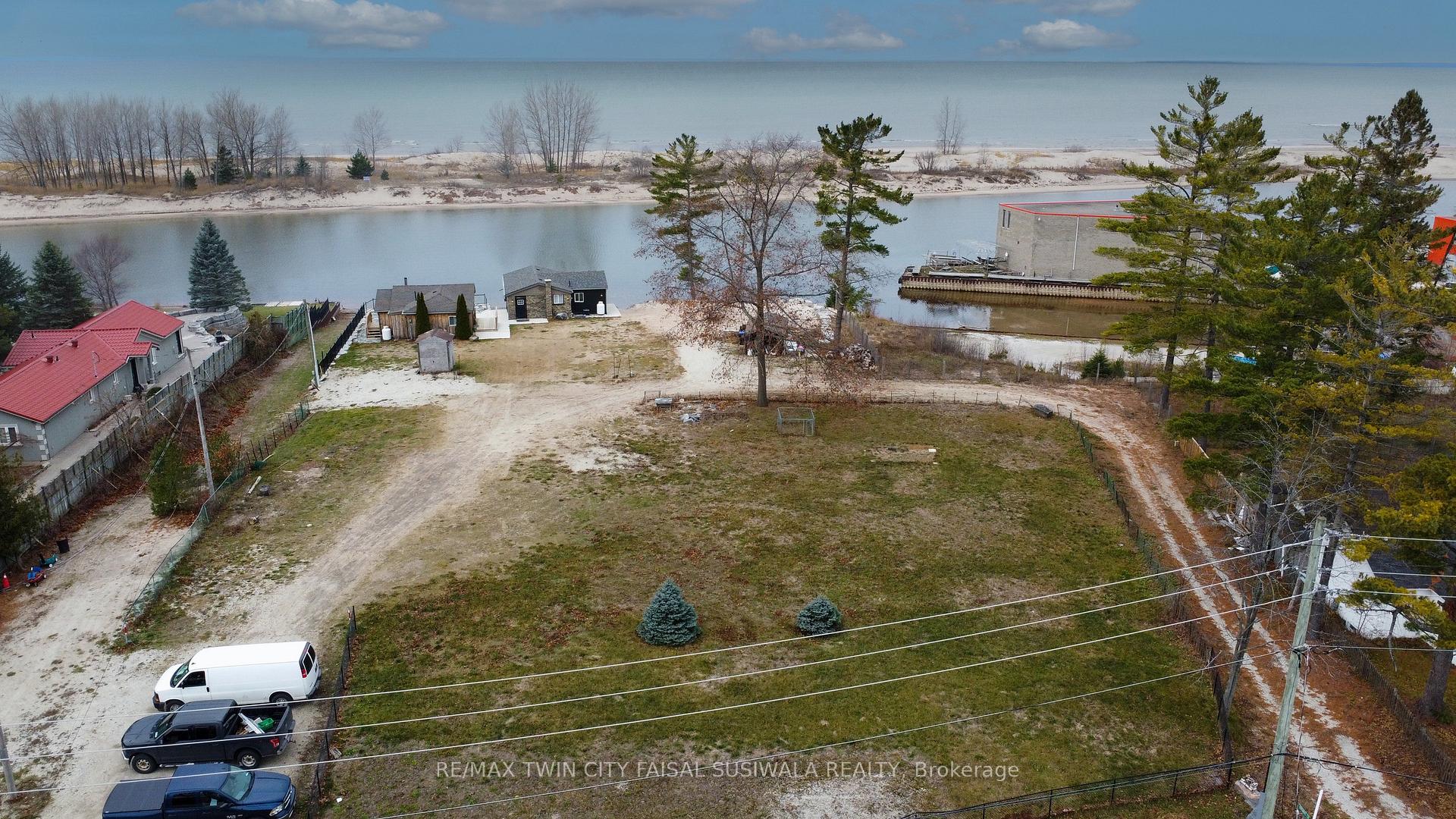 Photo 2 of River Road E, Wasaga Beach — HOMEH
