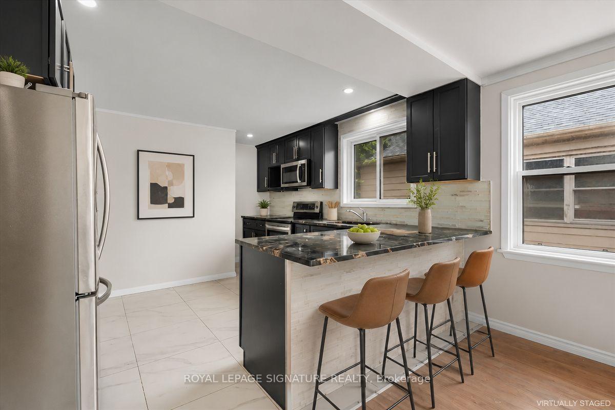 Photo 6 of 195 Park Road S, Oshawa, Vanier — HOMEH
