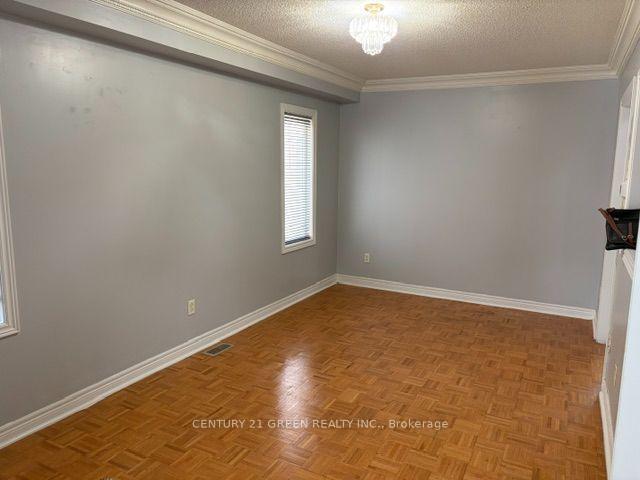 Photo 17 of 789 Fable Crescent, Mississauga, Meadowvale Village — HOMEH
