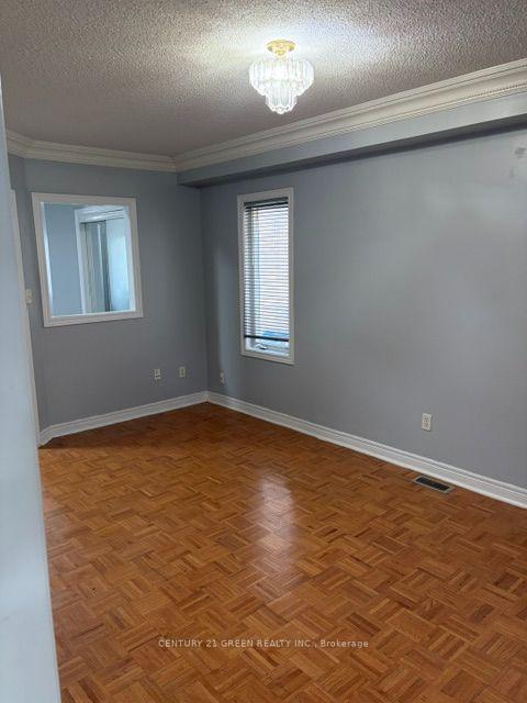 Photo 20 of 789 Fable Crescent, Mississauga, Meadowvale Village — HOMEH