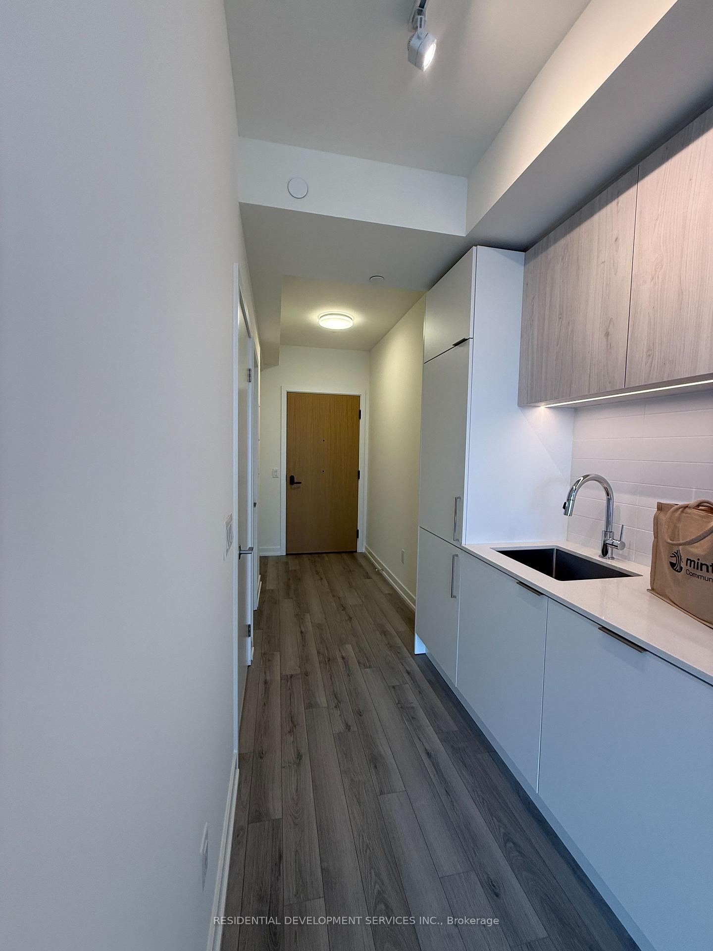 Photo 6 of Unit 2105, 89 Chruch Street, Toronto, Church-Yonge Corridor — HOMEH