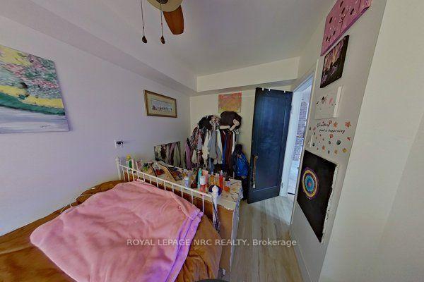 Photo 6 of 6437 Barker Street, Niagara Falls, Dorchester — HOMEH