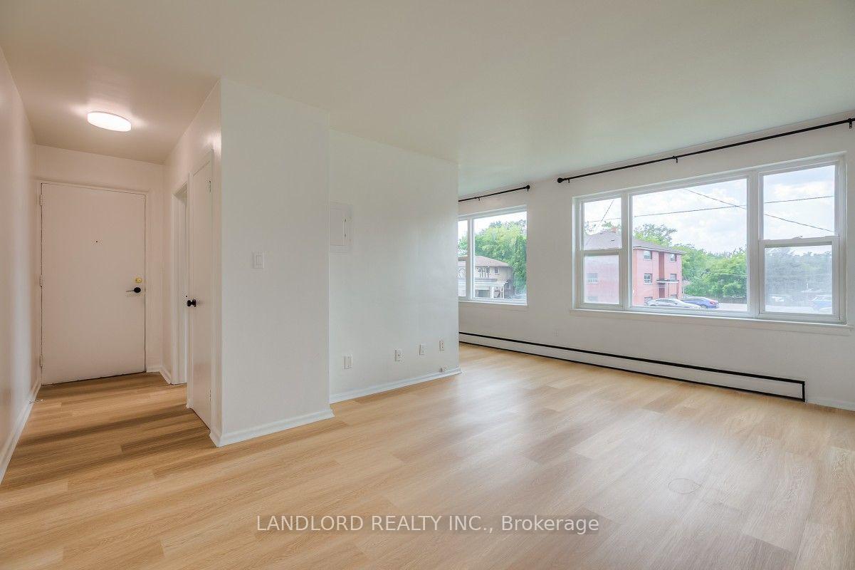 Photo 5 of Unit 201, 111 Craydon Road, Whitby, Downtown Whitby — HOMEH