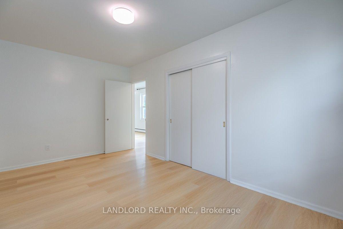 Photo 13 of Unit 201, 111 Craydon Road, Whitby, Downtown Whitby — HOMEH