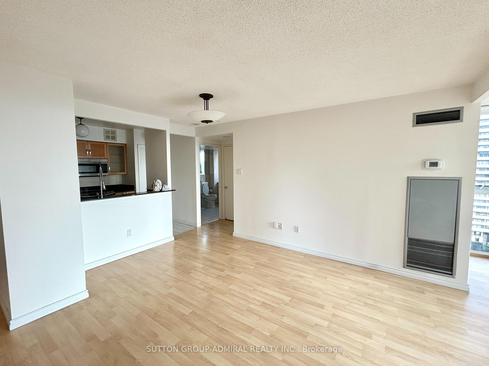 Photo 12 of Unit 1611, 1055 Bay Street, Toronto, Bay Street Corridor — HOMEH