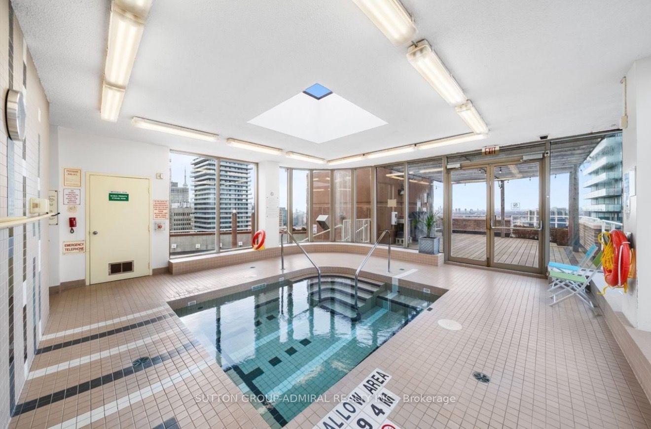 Photo 19 of Unit 1611, 1055 Bay Street, Toronto, Bay Street Corridor — HOMEH