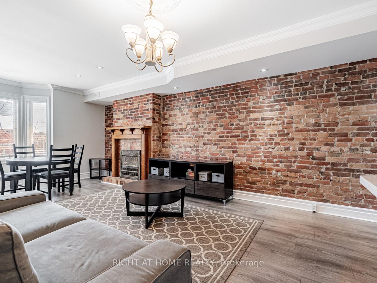 Photo 12 of 10 St Annes Road, Toronto, Little Portugal — HOMEH
