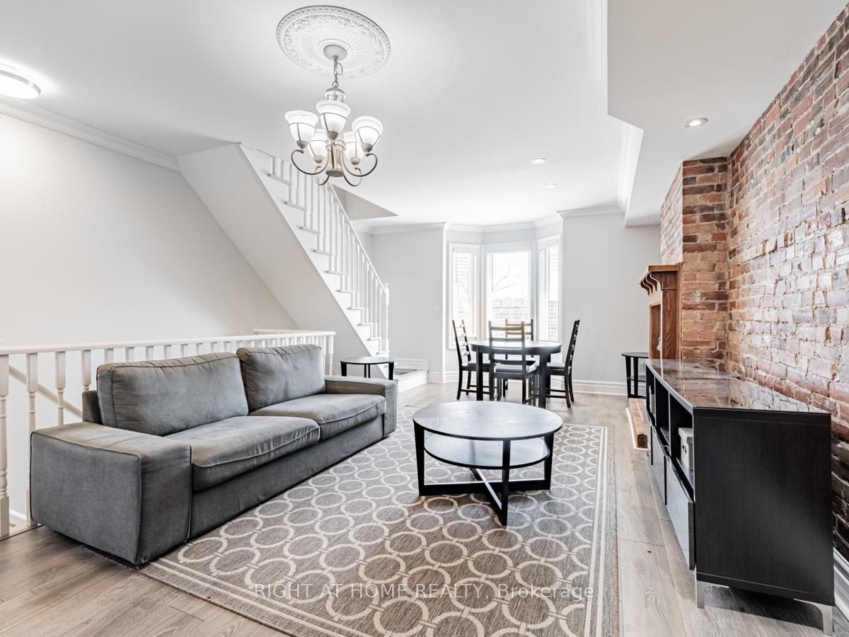 Photo 13 of 10 St Annes Road, Toronto, Little Portugal — HOMEH