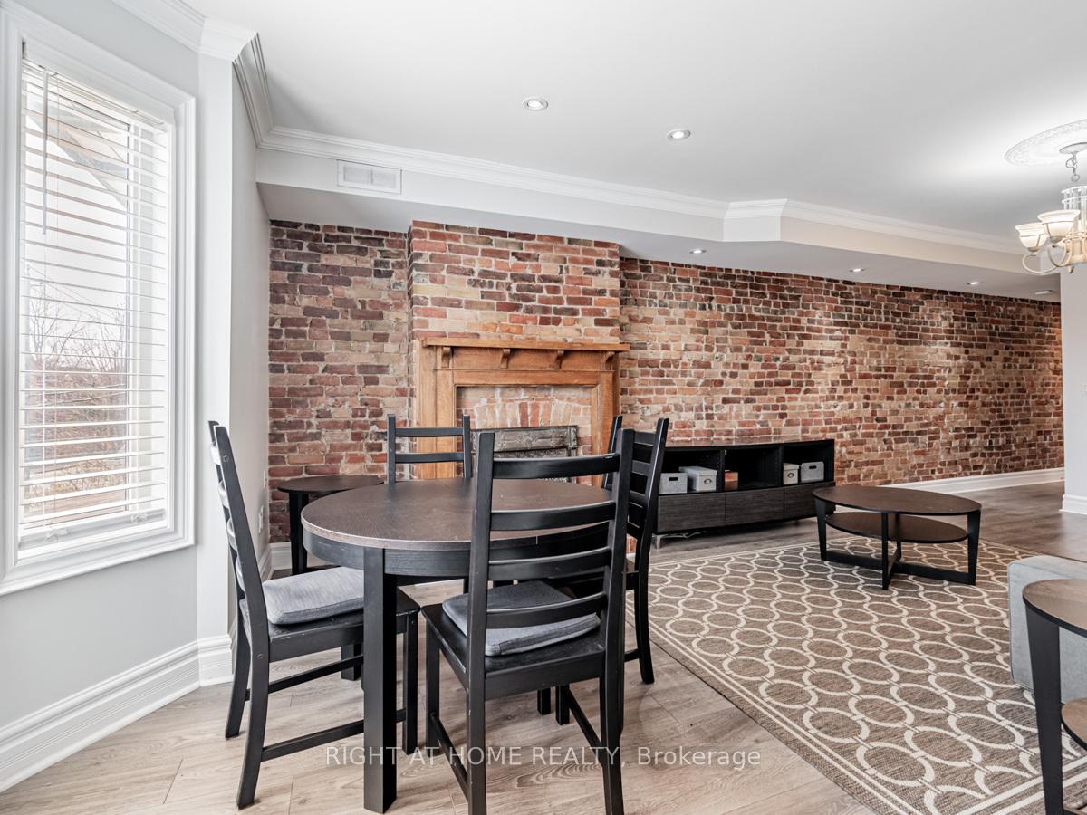 Photo 16 of 10 St Annes Road, Toronto, Little Portugal — HOMEH