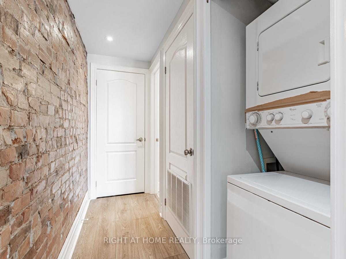 Photo 18 of 10 St Annes Road, Toronto, Little Portugal — HOMEH