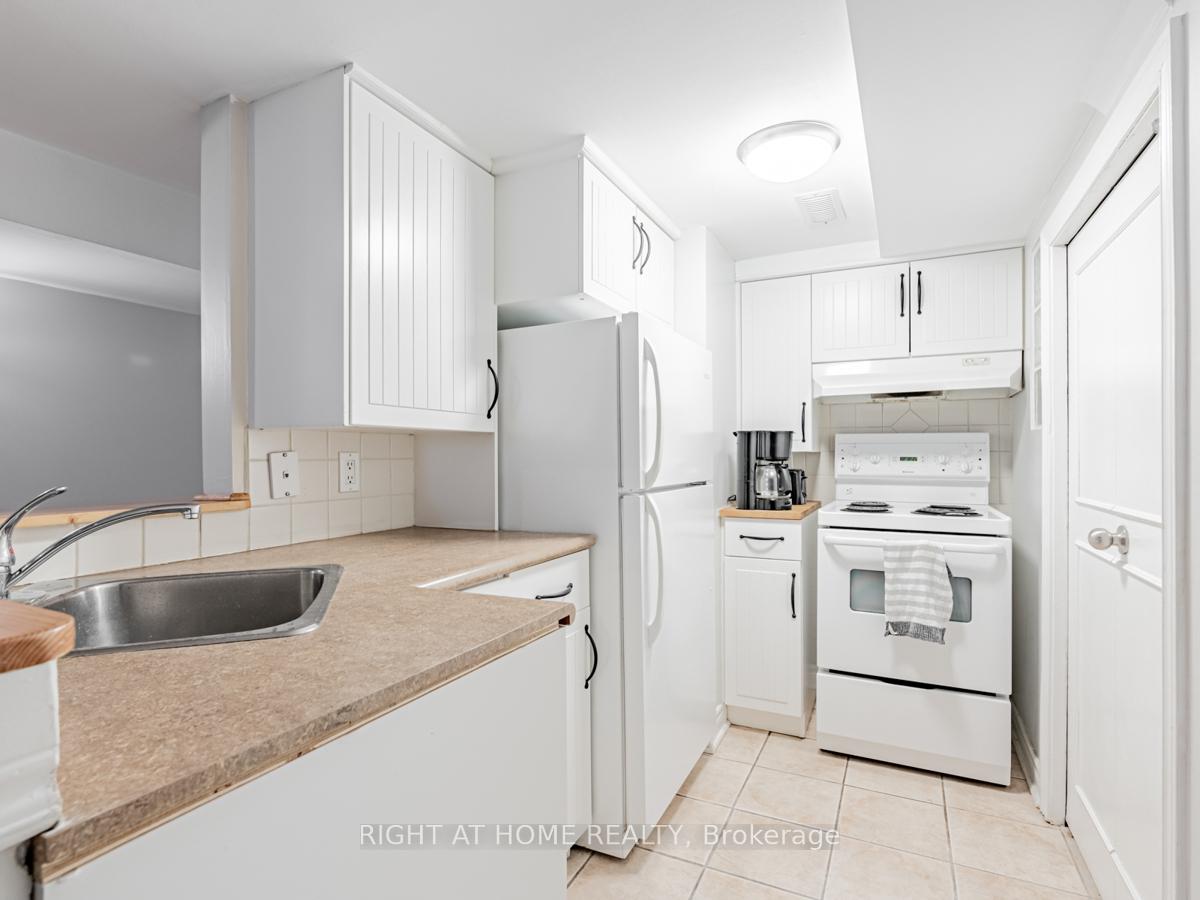 Photo 27 of 10 St Annes Road, Toronto, Little Portugal — HOMEH