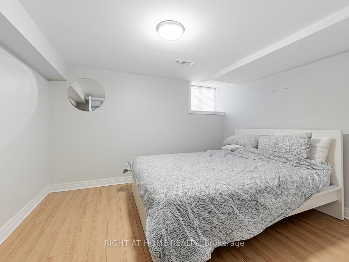 Photo 29 of 10 St Annes Road, Toronto, Little Portugal — HOMEH
