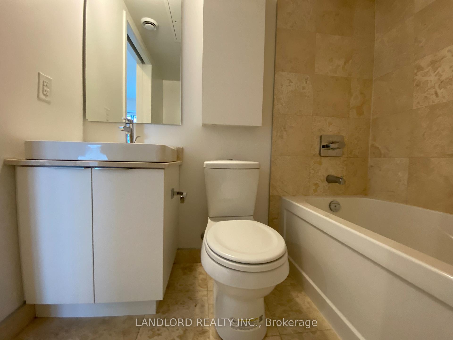 Photo 20 of Unit 5209, 14 York Street, Toronto, Waterfront Communities — HOMEH